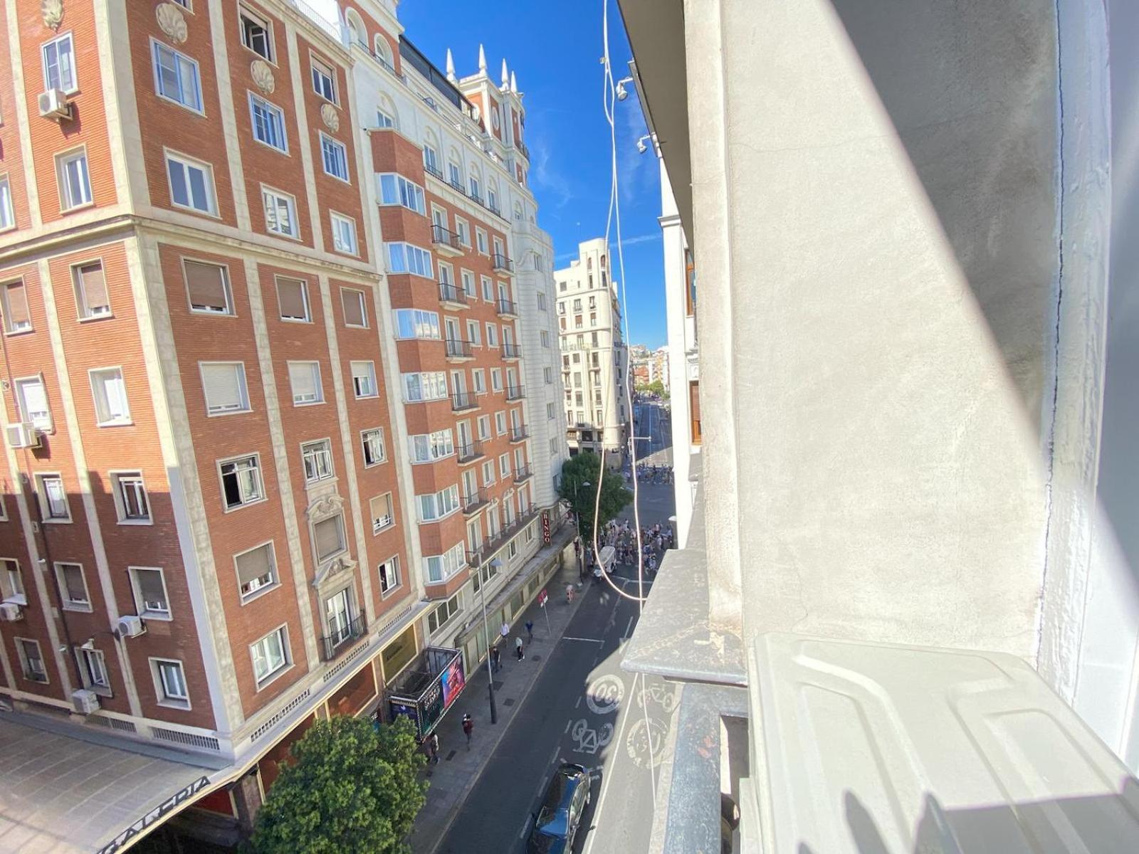 Estudios Gran Via Madrid Extérieur photo